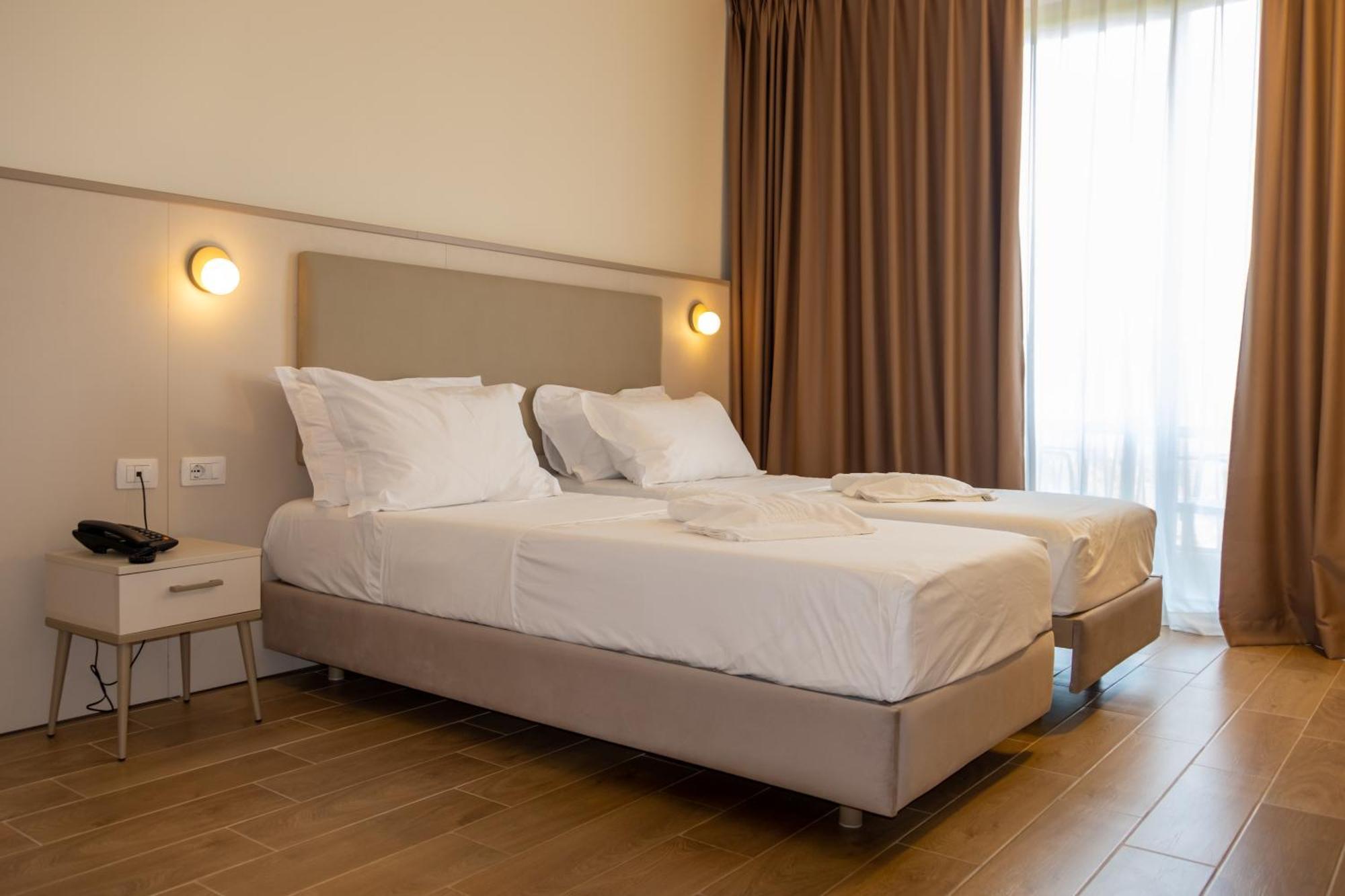 Fllad Resort & Spa Durres Golem  Ngoại thất bức ảnh